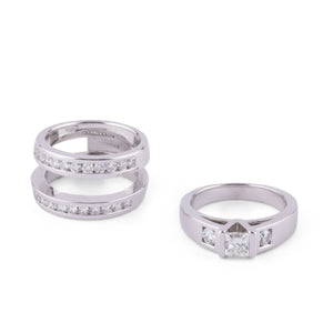 Bague or gris et diamant princesse