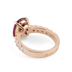 Bague or jaune rubis et diamants princesse