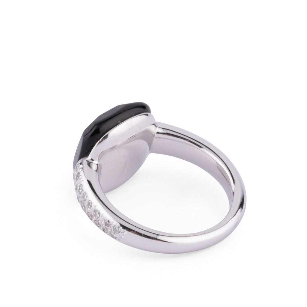 Une bague signée de la Maison Pomellato, collection Capri