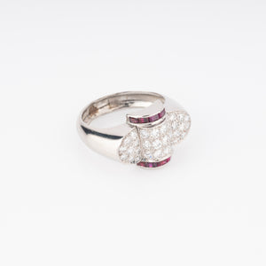 Bague platine et diamant ornée de rubis qualibrés
