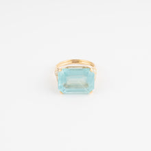 Charger l&#39;image dans la galerie, Bague aigue marine lactée et diamant sur or jaune
