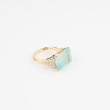 Charger l&#39;image dans la galerie, Bague aigue marine lactée et diamant sur or jaune
