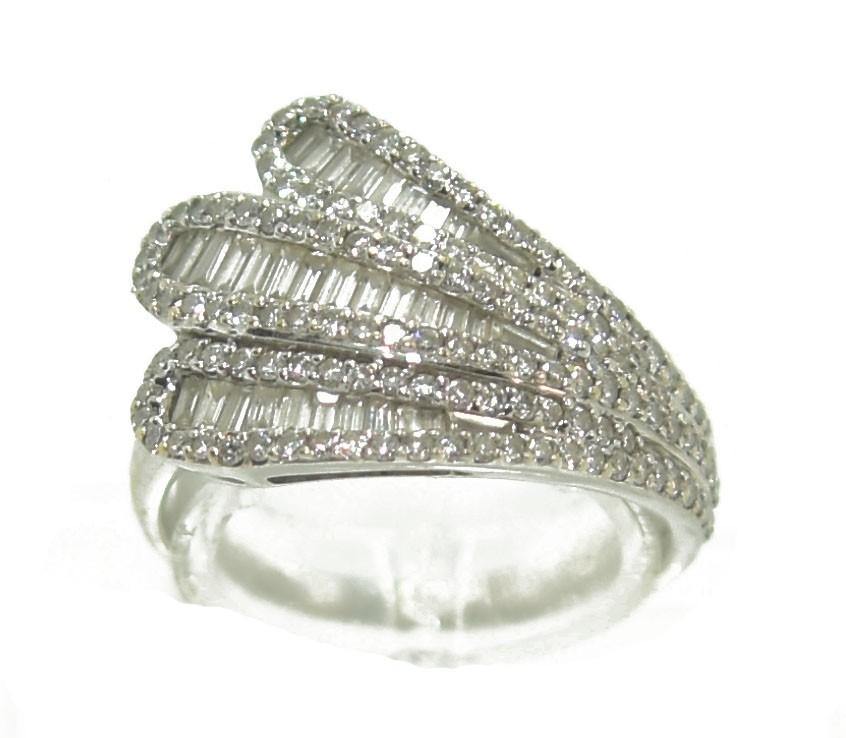 Bague or gris moderne diamant baguette - adalgyseboutique
