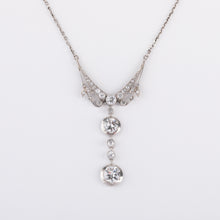Charger l&#39;image dans la galerie, Pendentif en platine et diamant
