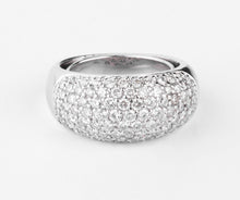 Charger l&#39;image dans la galerie, Bague jonc en or gris pavée de diamants
