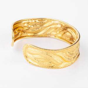 Bracelet jonc or jaune du créateur Ilias Lalaounis texturé
