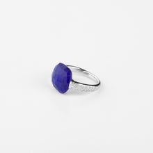 Charger l&#39;image dans la galerie, Bague de la maison Pomellato modèle Capri en or diamants et Lapis Lazuli
