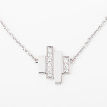 Charger l&#39;image dans la galerie, Collier or gris et diamants de la maison Dinh Van
