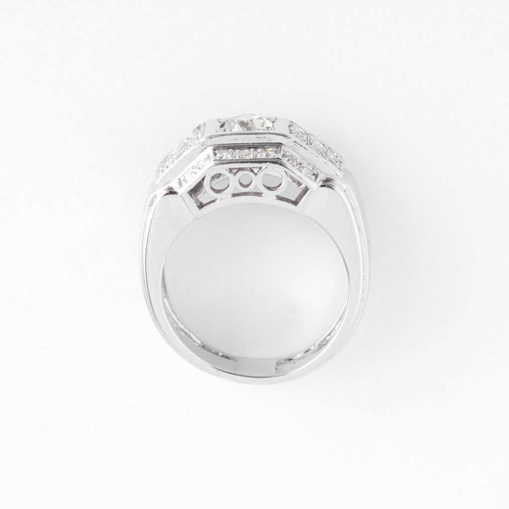 Bague en platine et diamants à gradins