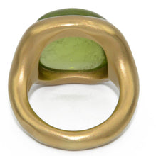 Charger l&#39;image dans la galerie, Bague signée Pomellato ornée d&#39;un péridot - adalgyseboutique
