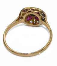 Charger l&#39;image dans la galerie, Bague ancienne ronde diamant et pierres rouges - adalgyseboutique
