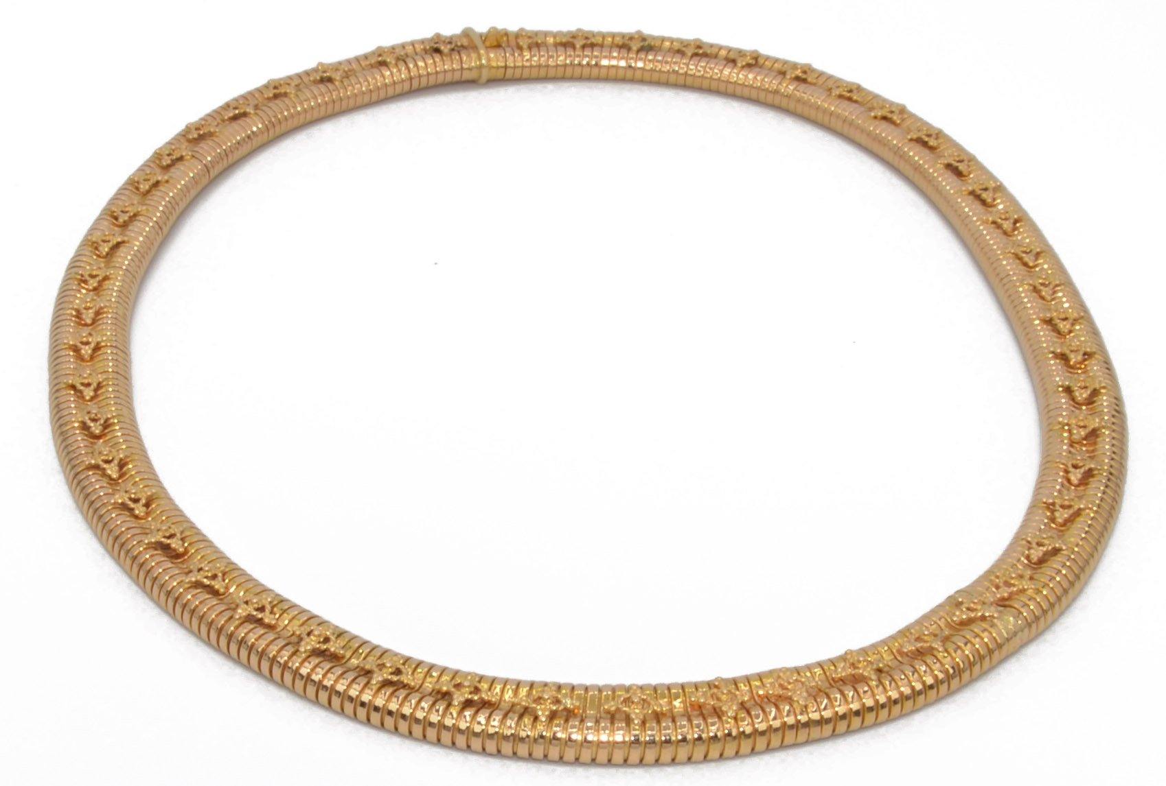 Collier Tubogas des années 1950 en or jaune orné de motifs sur toute la maille - adalgyseboutique