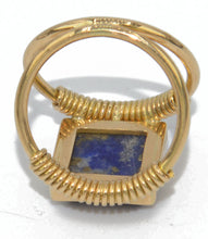 Charger l&#39;image dans la galerie, Bague étrusque en or et lapis
