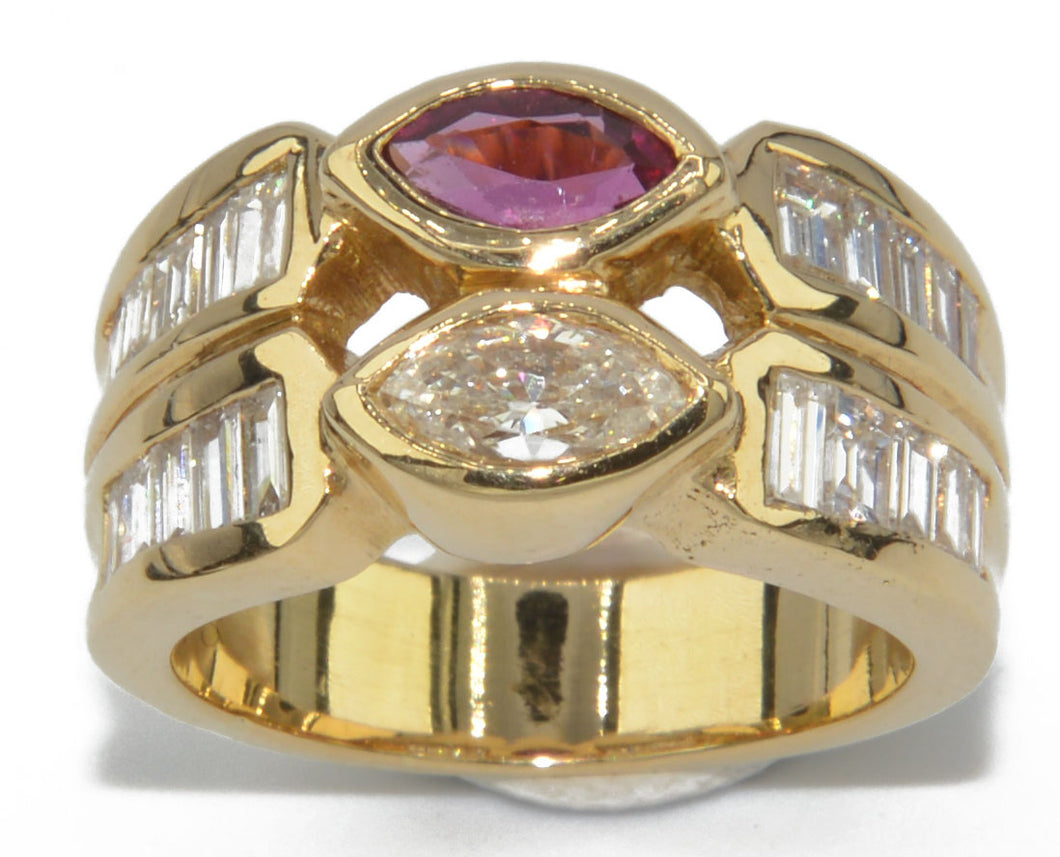 Bague or jaune en toi et moi rubis et diamant