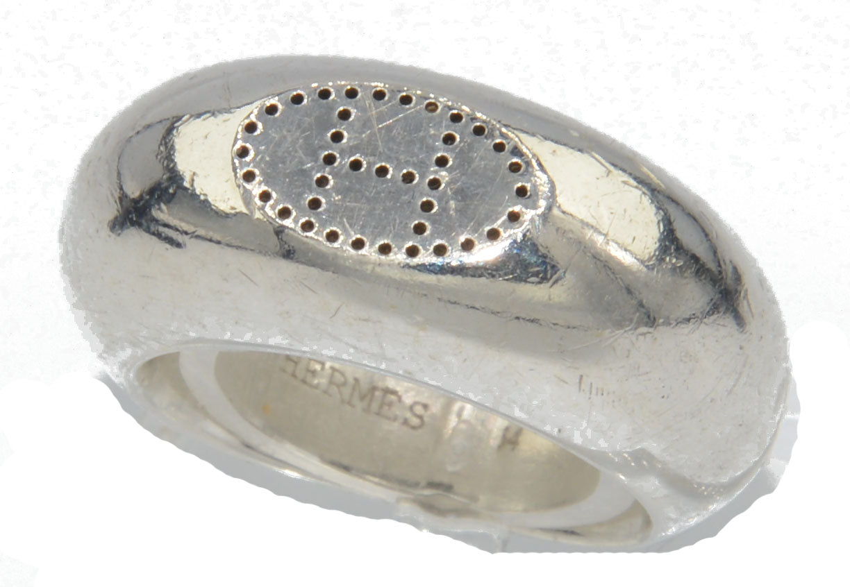 Bague en argent signée Hermès