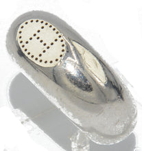 Charger l&#39;image dans la galerie, Bague en argent signée Hermès
