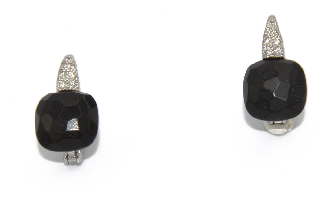 Boucles d'oreilles de la maison Pomellato en onyx et diamant modèle Capri