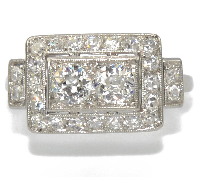 Bague en platine et diamant forme rectangulaire