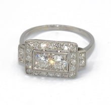 Charger l&#39;image dans la galerie, Bague en platine et diamant forme rectangulaire
