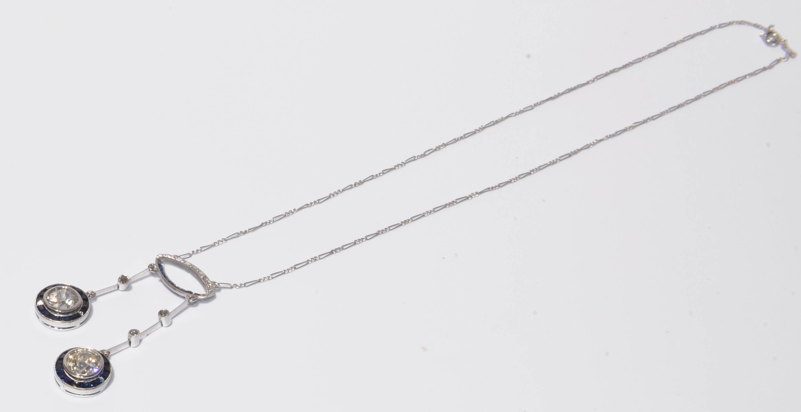 Négligé en saphirs et diamants taille ancienne