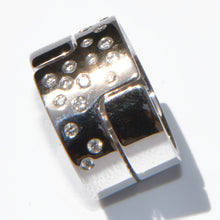 Charger l&#39;image dans la galerie, Bague Dinh Van modèle Seventies en or gris et diamant grand modèle
