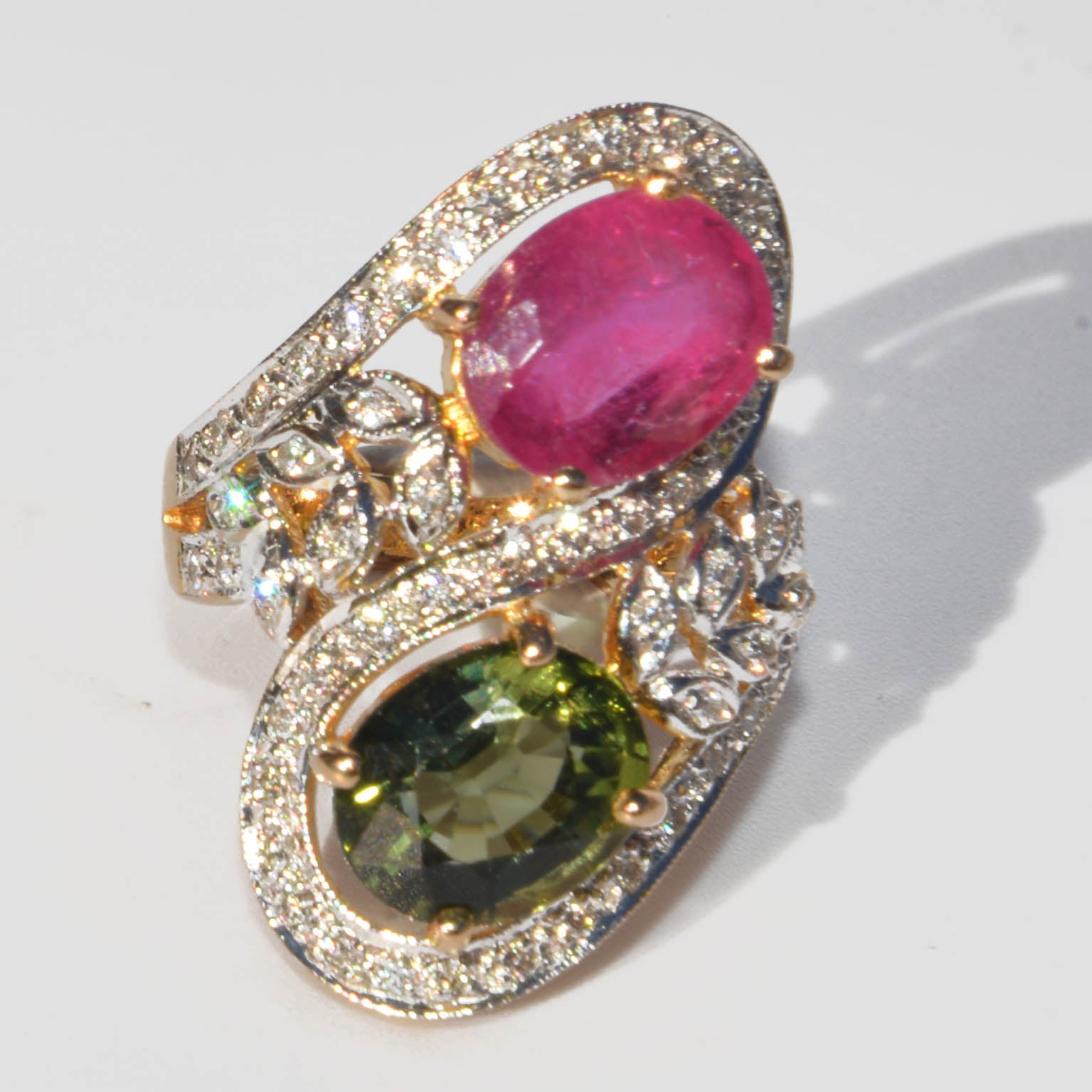 Bague cocktail toi et moi ,en or jaune et gris sertie de tourmalines