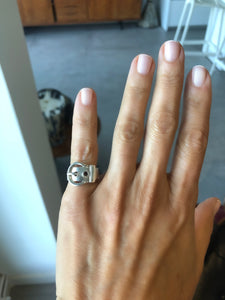 Bague Hermès en argent collection Boucle Sellier