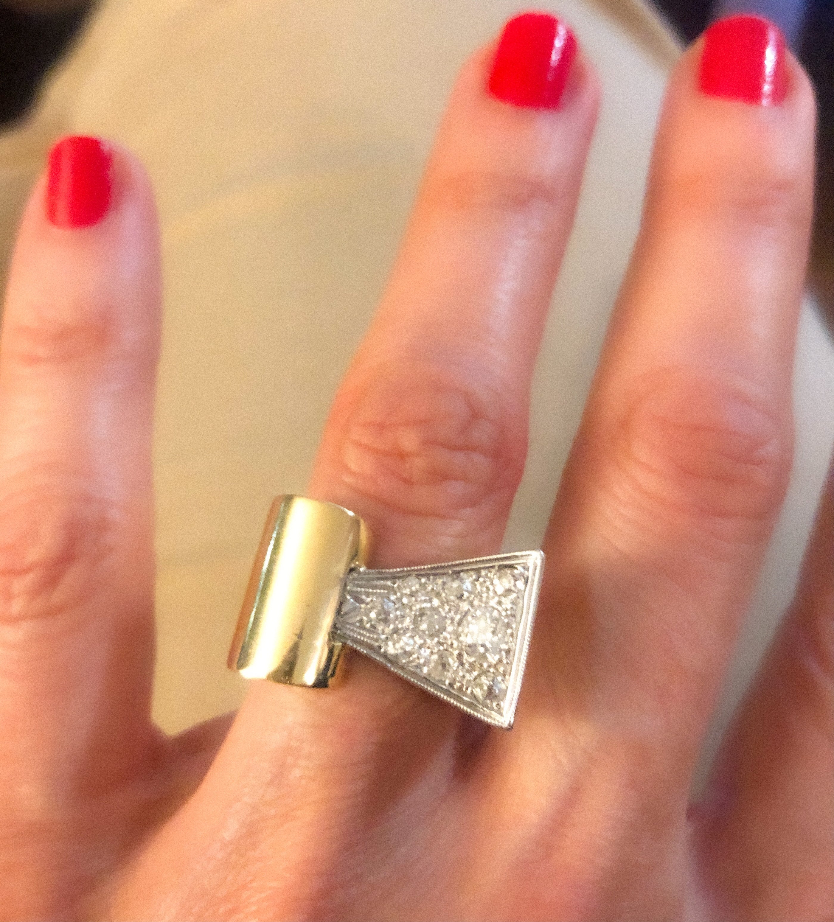 Bague Tank platine et diamant 1950