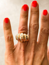 Charger l&#39;image dans la galerie, Bague or rose bombée en diamant serti étoile - adalgyseboutique
