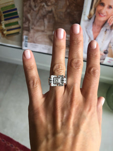 Bague tank en or gris et diamant
