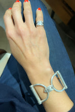 Charger l&#39;image dans la galerie, Bague en argent signée de la maison Hermès Vintage

