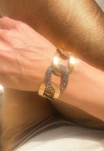 Charger l&#39;image dans la galerie, Bracelet or rose et diamants blancs et cognacs de la maison Pomellato
