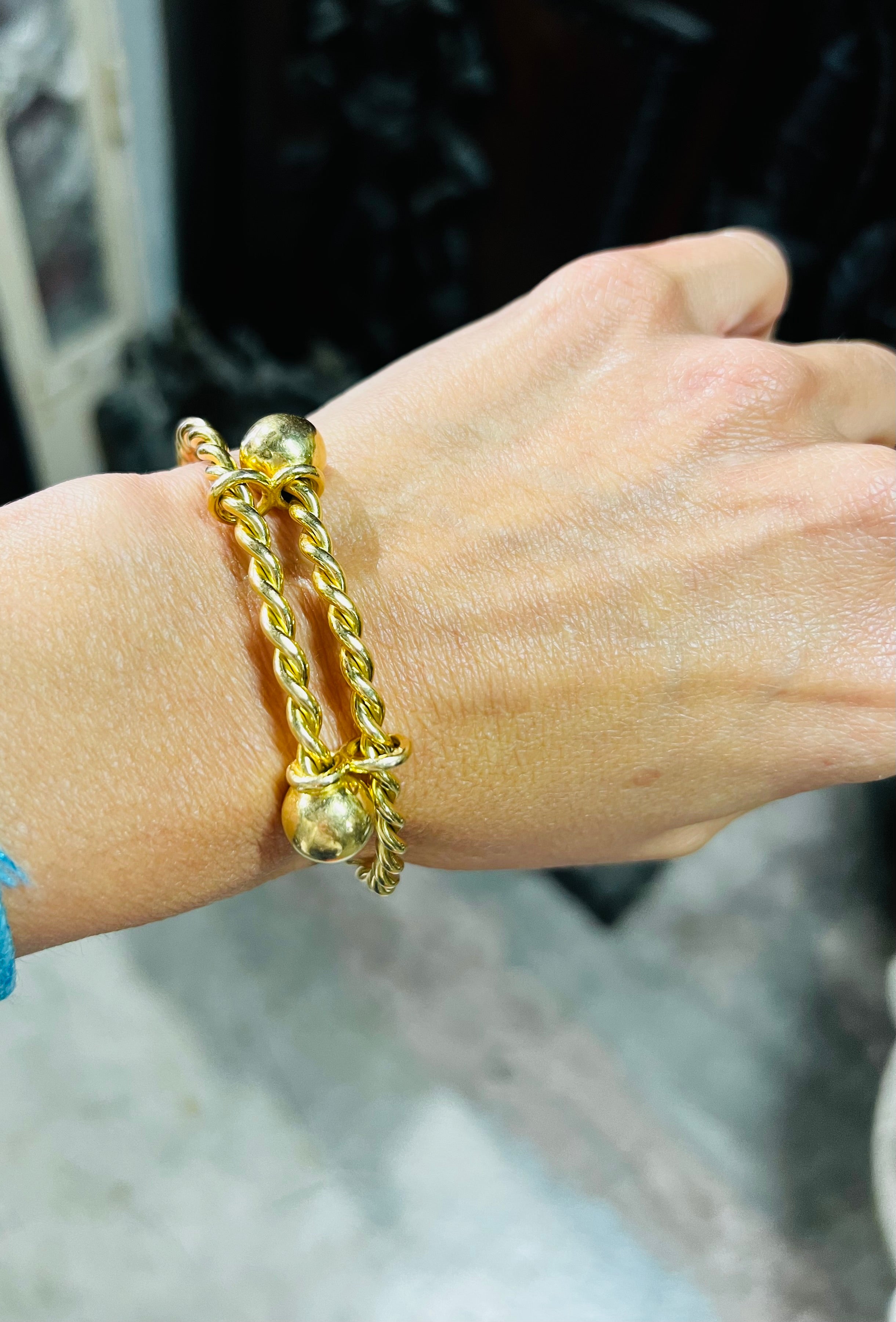 Bracelet jonc en or jaune torsadé