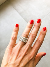 Charger l&#39;image dans la galerie, Bague Hermès modèle espionne en argent
