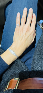 Bague or gris et diamant  de la maison Mauboussin