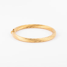 Charger l&#39;image dans la galerie, Bracelet jonc fermé torsadé or jaune
