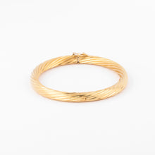 Charger l&#39;image dans la galerie, Bracelet jonc fermé torsadé or jaune
