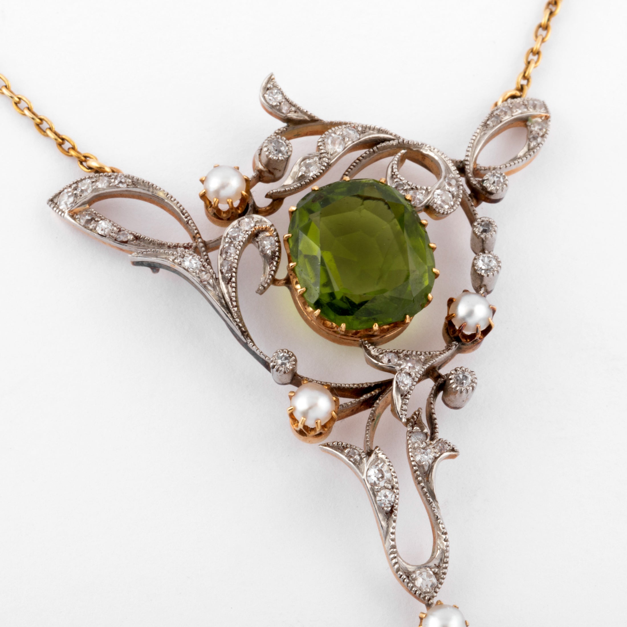 Collier or jaune et Argent Napoléon III orné de Péridot