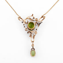 Charger l&#39;image dans la galerie, Collier or jaune et Argent Napoléon III orné de Péridot
