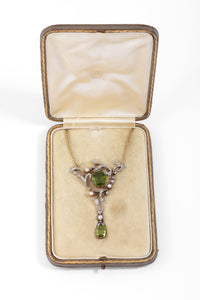 Collier or jaune et Argent Napoléon III orné de Péridot