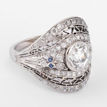 Charger l&#39;image dans la galerie, Bague dôme ornée d&#39;un diamant central
