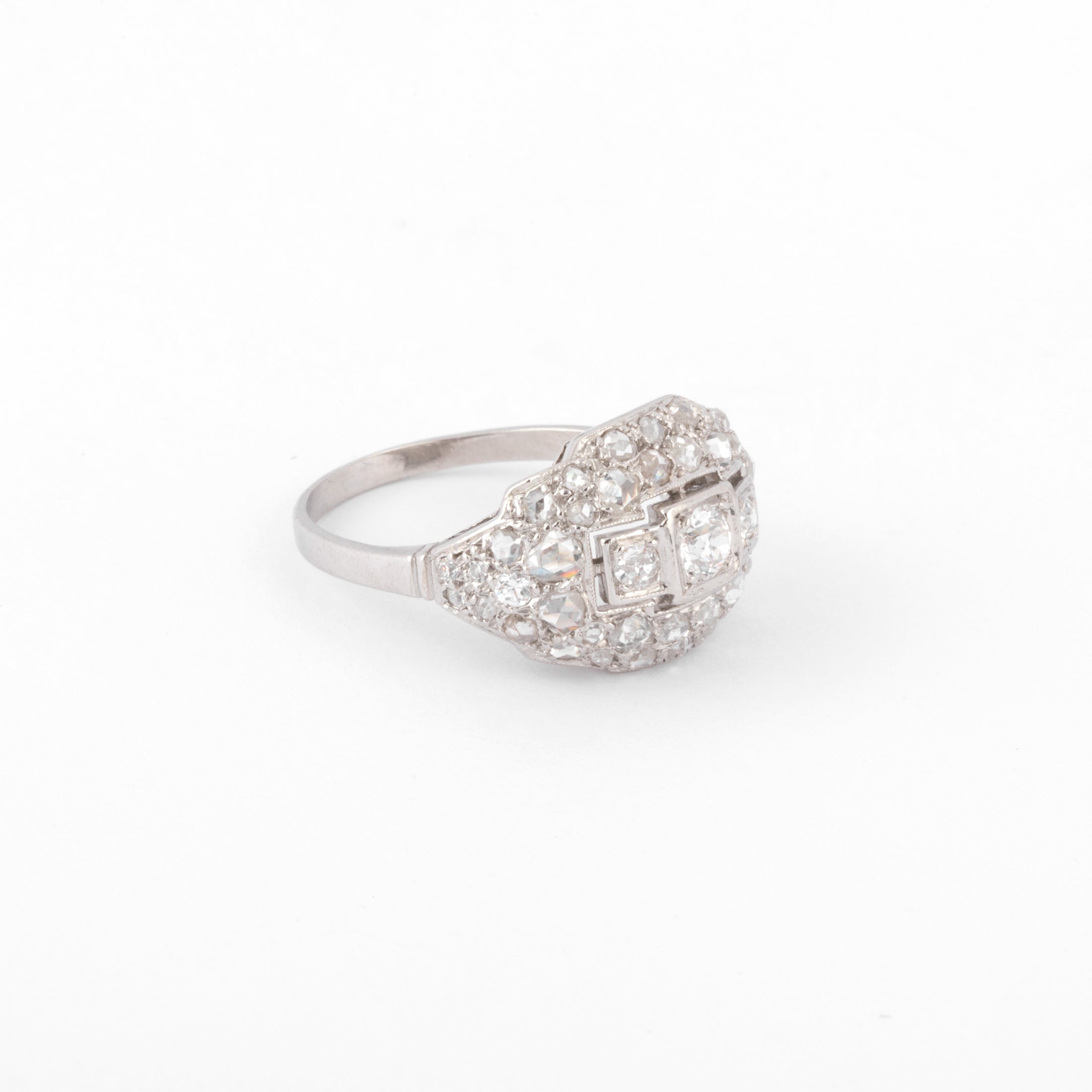Bague en platine et diamant des années 1930