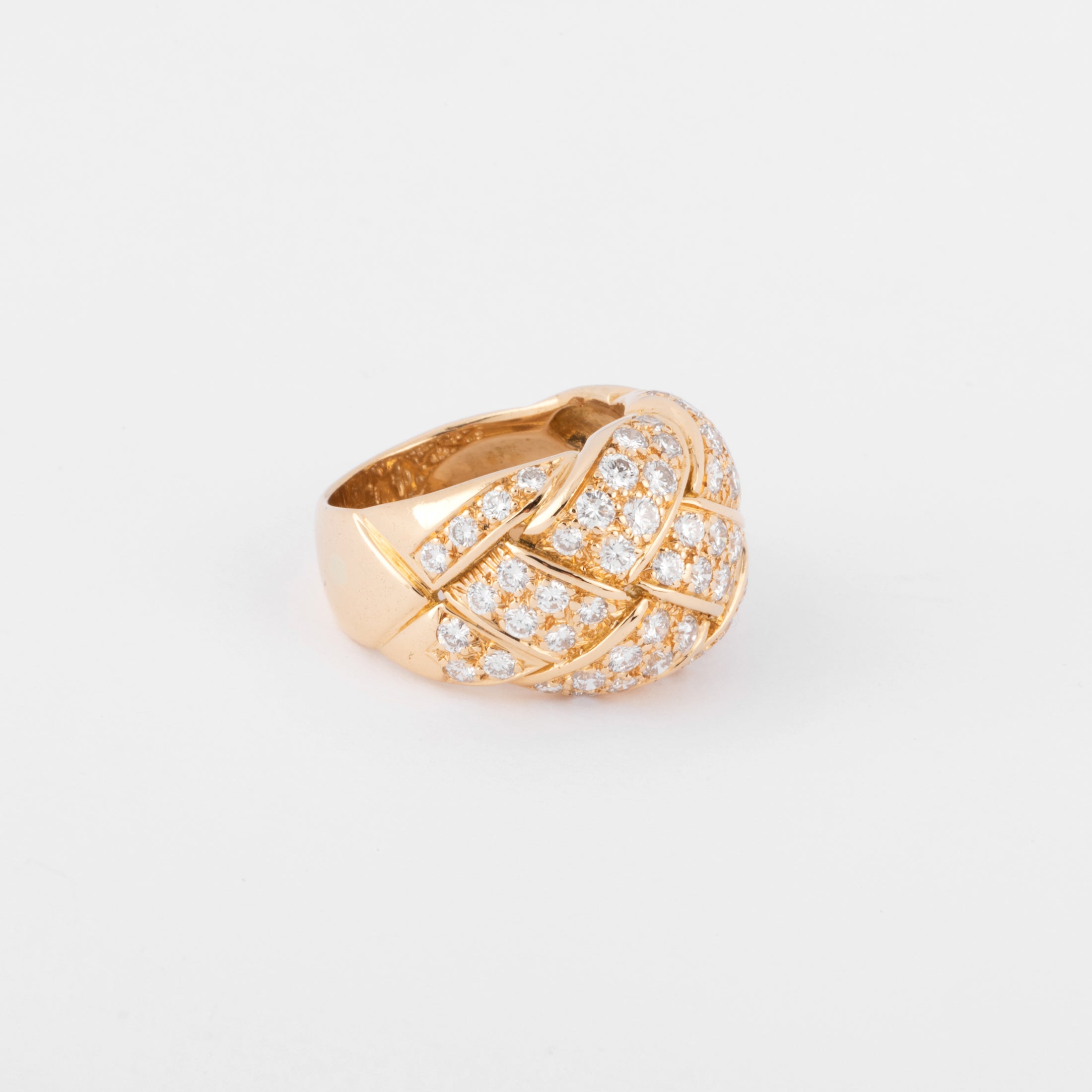 Bague or jaune et diamant de la maison Van Cleef and Arpels