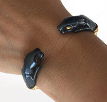 Charger l&#39;image dans la galerie, Bracelet signée de la maison Cartier modèle Panthere - adalgyseboutique
