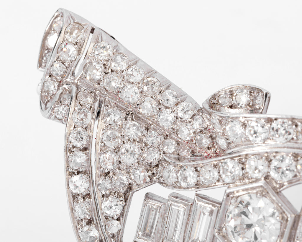 Broche en platine et diamants