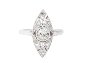 Bague marquise en platine et diamant