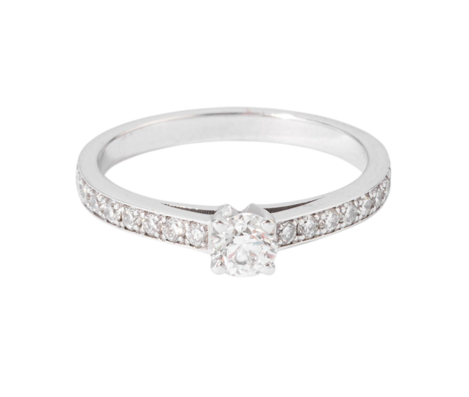 Bague solitaire diamant sur or gris